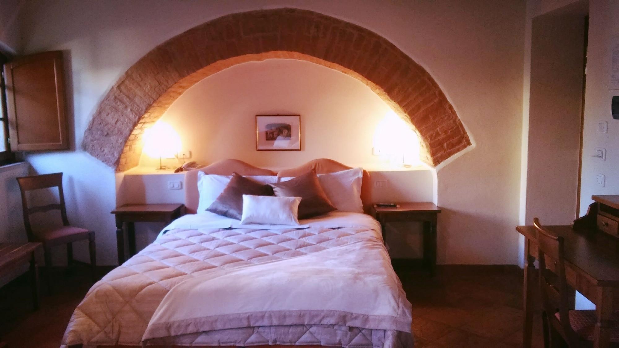 Hotel More Di Cuna Monteroni d'Arbia Bagian luar foto